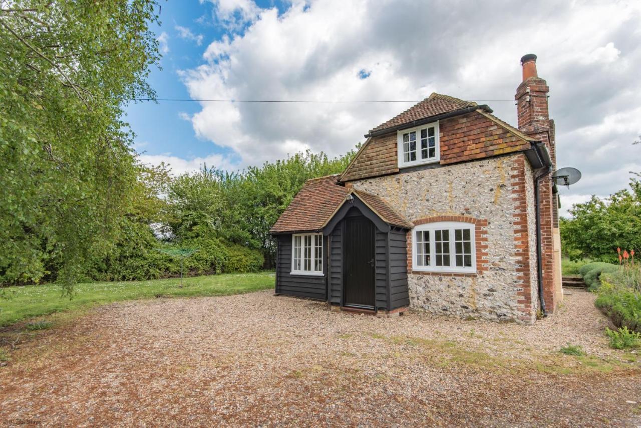 Crow Cottage By Bloom Stays Faversham Dış mekan fotoğraf